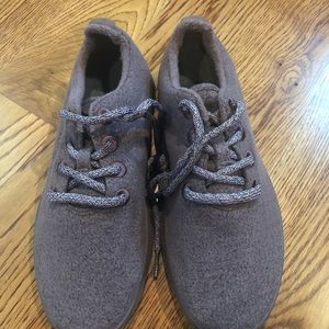 Allbirds Women’s Wool Runners Plum color